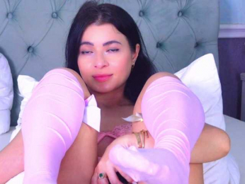 SelenaBell webcam model stream image