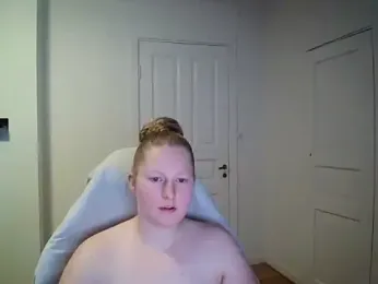 Girlnina-1995 webcam model stream image