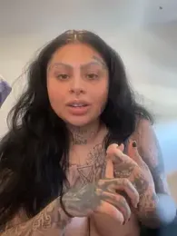 chicanachic13 webcam model stream image