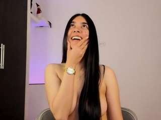 misslucia webcam model stream image