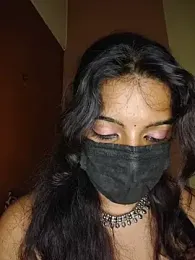 vanika2000 webcam model stream image