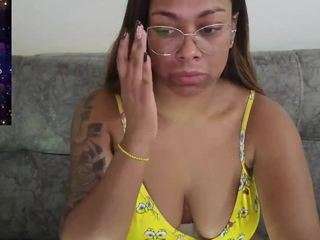 harpertowns webcam model stream image
