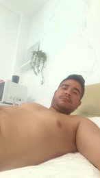 Krazitex webcam model stream image