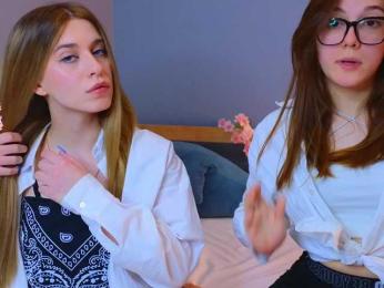 SweetTwins001 webcam bongacams model stream image