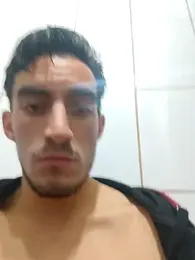 TommyMomentum webcam model stream image