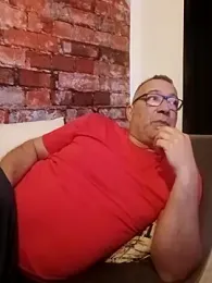 Soloyan webcam model stream image