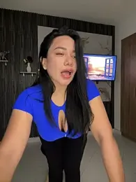 Abril10_ webcam model stream image