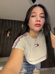 Abril10_ webcam model stream image