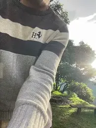 sky-wolves webcam model stream image