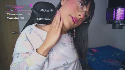 KittyGiIrll webcam model stream image