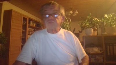 bobbily webcam model stream image
