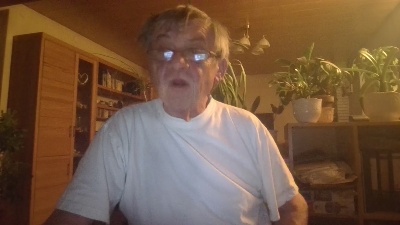 bobbily webcam model stream image