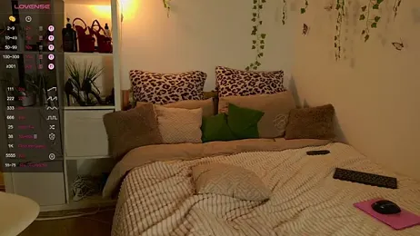 MissLovex webcam model stream image