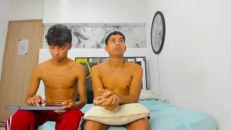 BUTTI_BOYS webcam model stream image