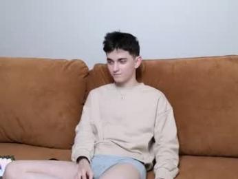 alexander_18_xxl webcam model stream image