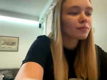 HerminiaLanting webcam bongacams model stream image