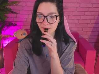 lindasweetiest webcam model stream image