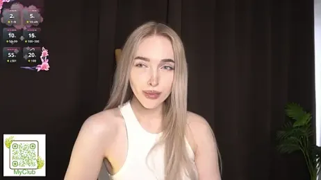 MaeEversley webcam stripchat model stream image