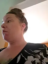 julimonroe webcam model stream image