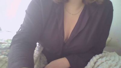 CurvyMaya webcam model stream image