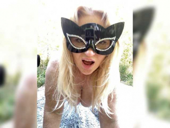Splesaaa webcam model stream image