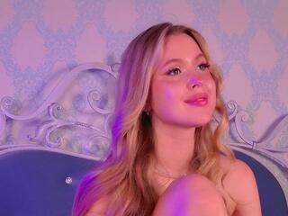 Becca Vressel webcam model stream image
