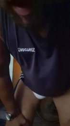 Serpicos webcam model stream image