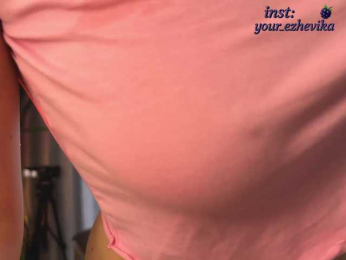 EzheVika webcam model stream image