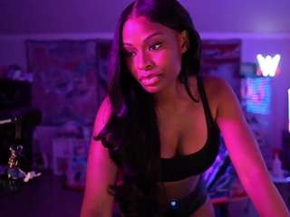 lovenzia webcam model stream image