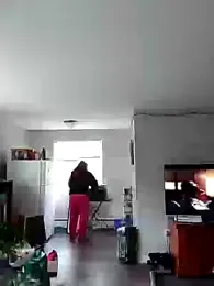 Snowbunnycake_131 stripchat stream image, 22.05.2025 17:10