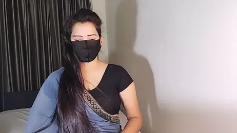 YourLovelyQueen stripchat stream image
