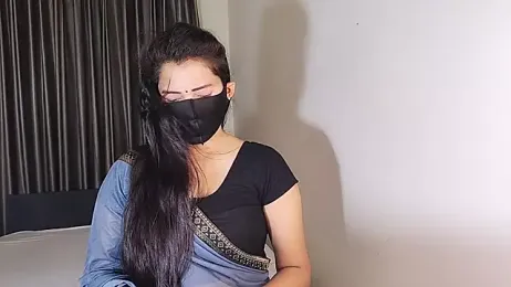 YourLovelyQueen stripchat stream image