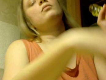 Frummi bongacams stream image