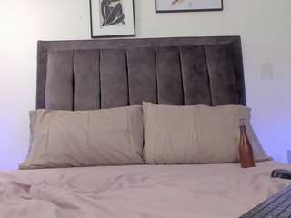 helen-moorex camsoda stream image