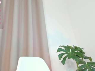 lauracriistina camsoda stream image