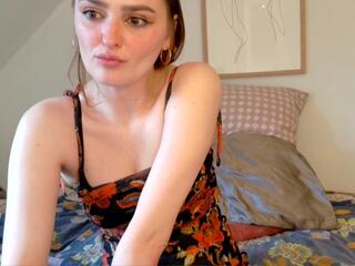 Kiera Harris flirt4free stream image