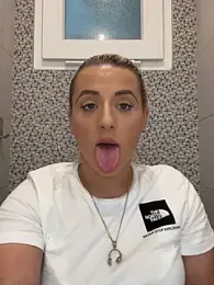 Strongqueen stripchat stream image