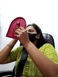 Ritusri_Dotta stripchat stream image