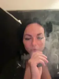 juicylucie stripchat stream image