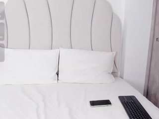 kaity-layne camsoda stream image