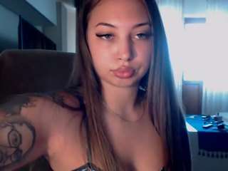 annecaroline camsoda stream image