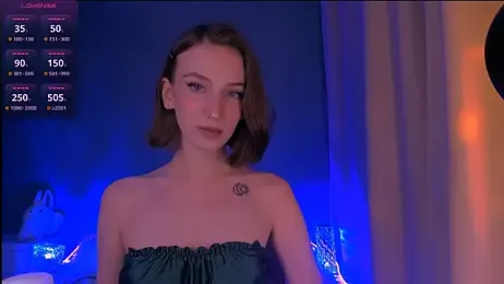 ellaamber stripchat stream image