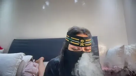 jyjyelamira stripchat stream image
