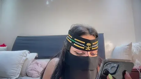 jyjyelamira stripchat stream image