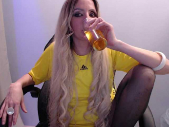 blondalina bongacams stream image