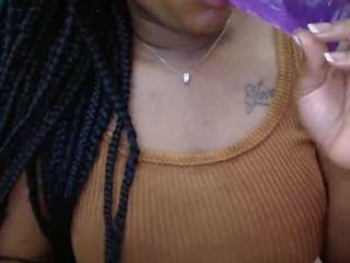 selena42 camsoda stream image