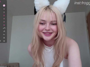 Alice-teaseee bongacams stream image