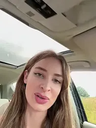 EvieEvans stripchat stream image