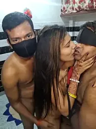 Cute_plak01 stripchat stream image