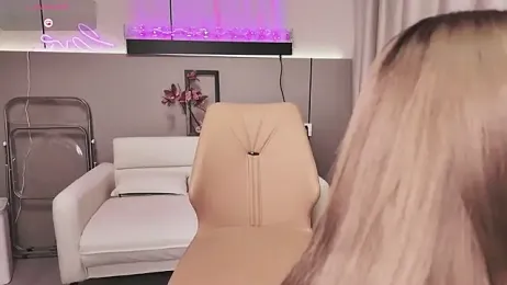 Kiki--2025 stripchat stream image